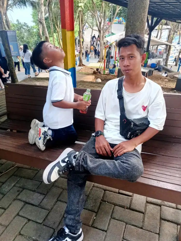 Lagi butuh pekerjaan yang secepatnya,serius bisa menghubungi