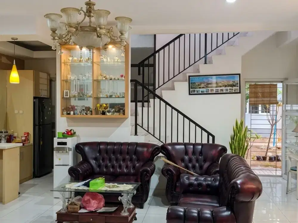 Dijual Rumah Strategis Sebelah Taman Dekat Rspi Bintaro di Sektor 9 Bintaro Lr-2206
