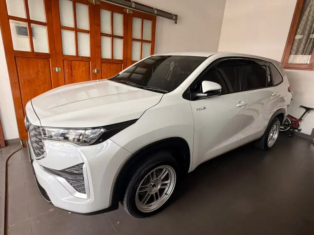 Toyota Innova Zenix Hybrid G 2023 – Upgrade Full Q Style | KM Rendah