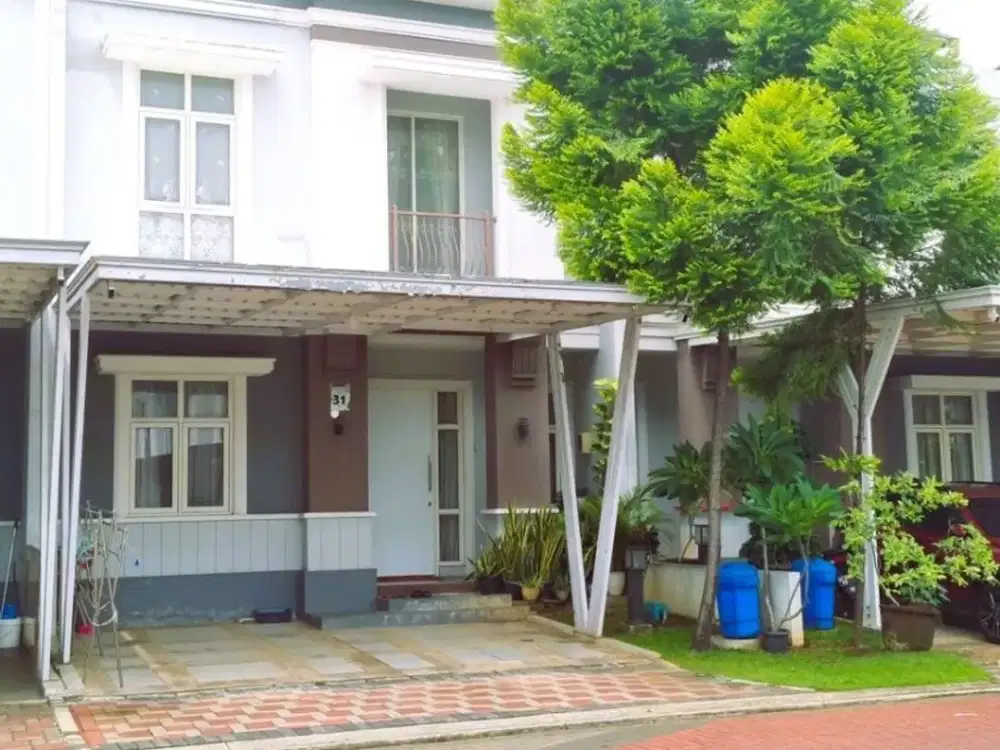 Rumah cantik 2 lantai bsd city the savia tangsel siap huni