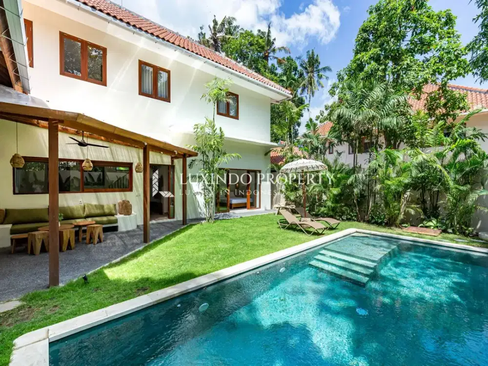 DISEWAKAN VILLA DENGAN 4 KAMAR TIDUR DI KEDUNGU