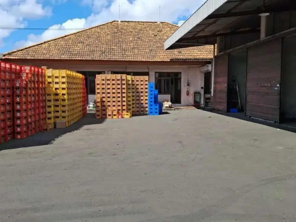Gudang Siap Pakai Dijual, di Buluh Indah, Denpasar Barat Area