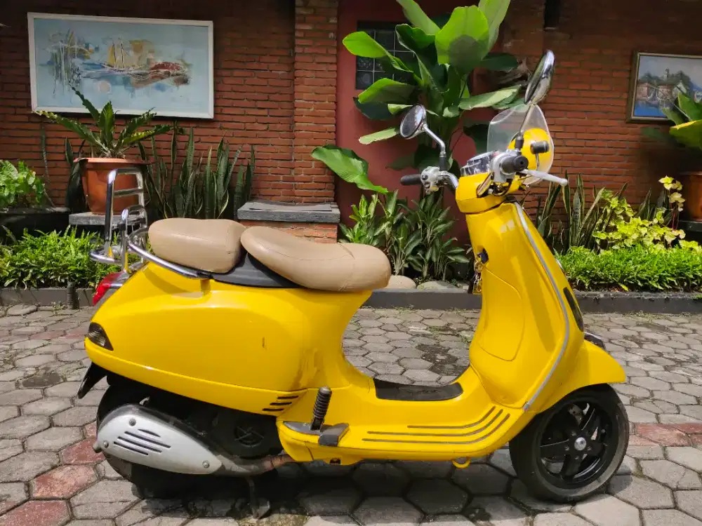 Vespa matic piaggio lxv 150 ie 3v
