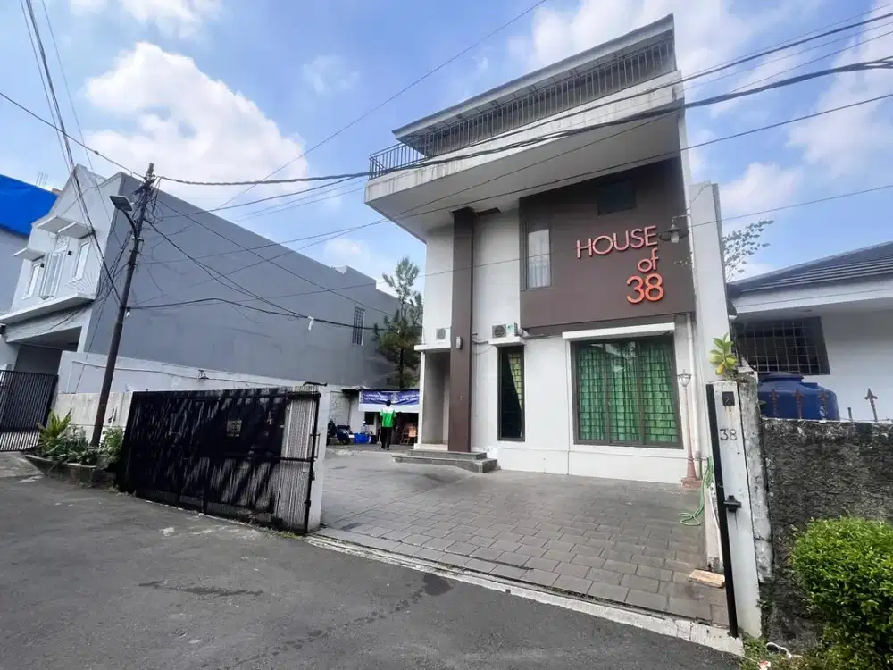 Dijual Bangunan Komersil di Cipete. Jakarta Selatan