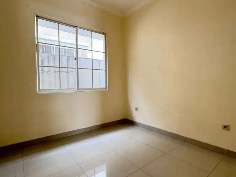 Dijual Rumah West Europe GLC