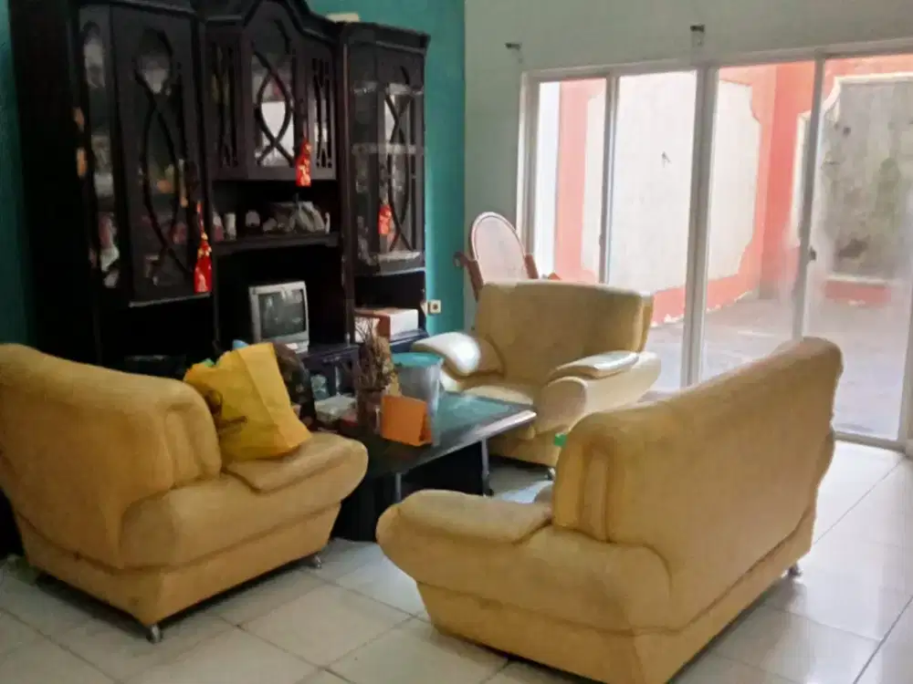 dijual rumah Modernland taman golf tangerang