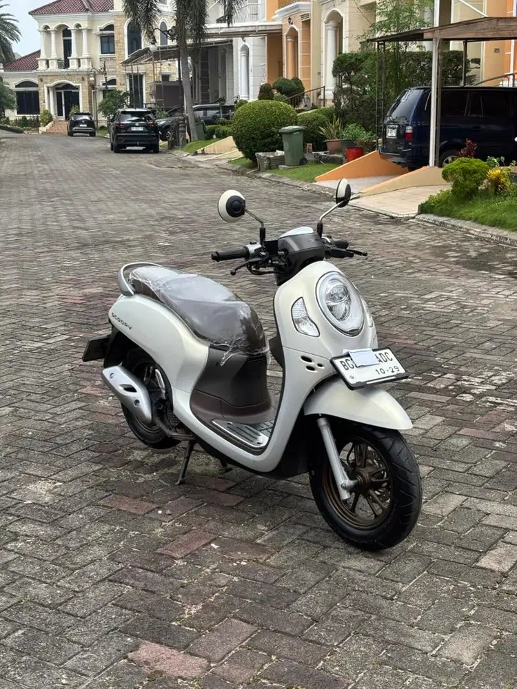 my collection scoopy prestige keyless 2024 warna prestige white putih