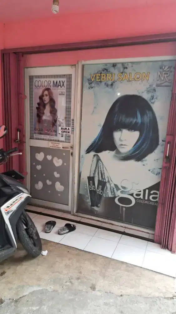 Dicari kapster tretmen wanita,bisa crembat,totok wajah,hairmask