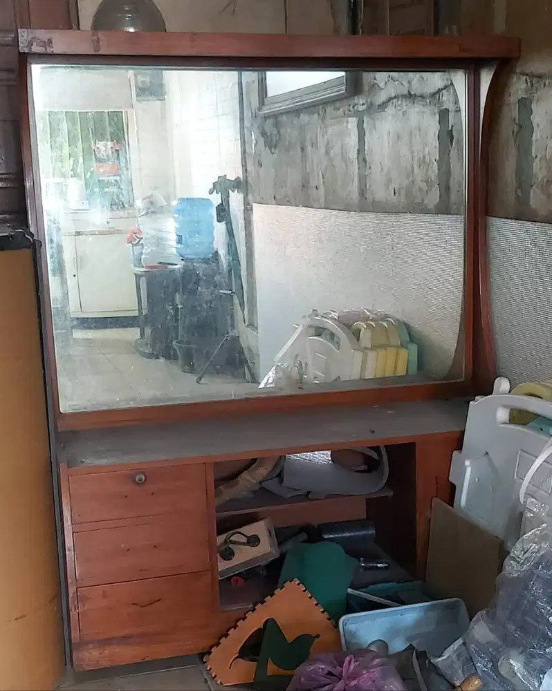 Lemari cermin jati jadul