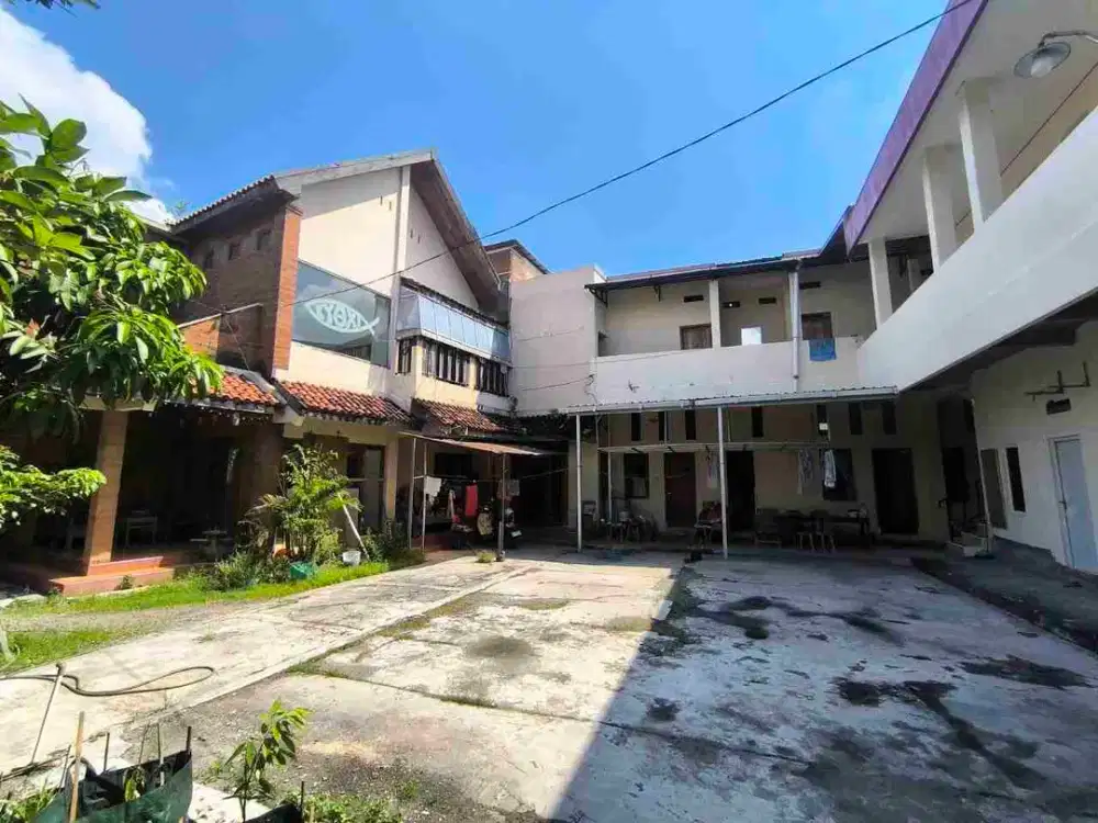Rumah Kos dan Rumah Induk di Kadipiro Banjarsari Solo
