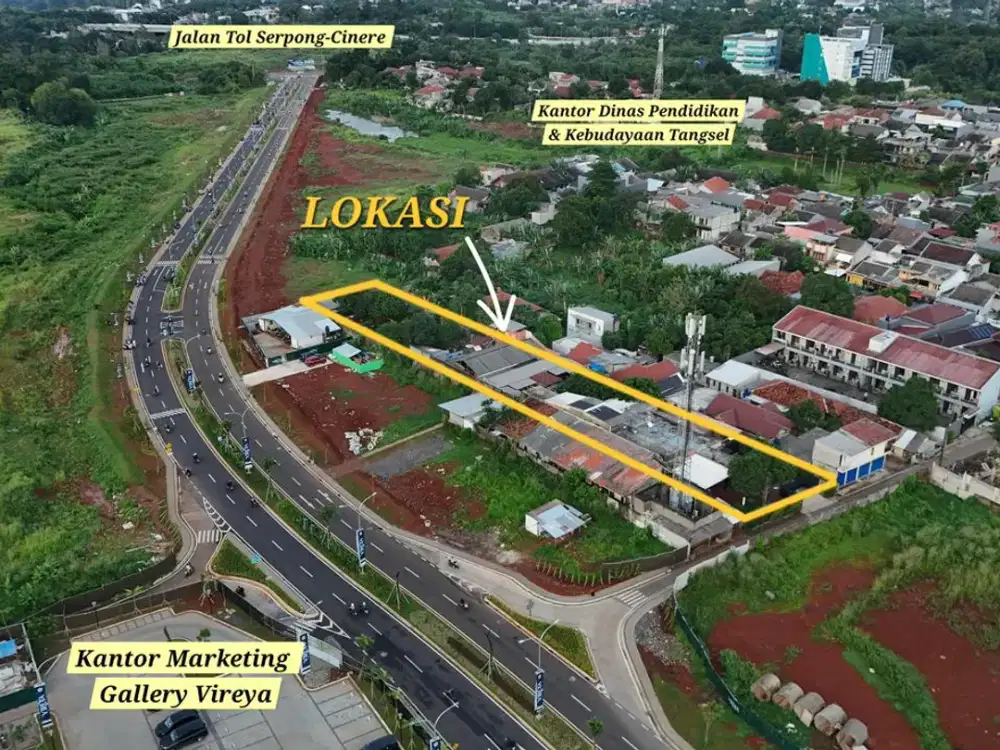 Tanah total luas 2.432m2 Menghadap ke Selatan Carport kurang lebih muat 12 mobil 4 kamar + 1 kamar ART