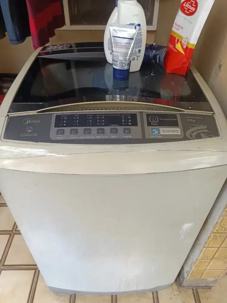 mesin cuci midea