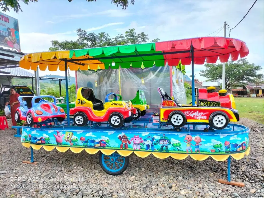 Mobil Fiber isi 6 Gerbong Penggerak Motor DC 150 Watt