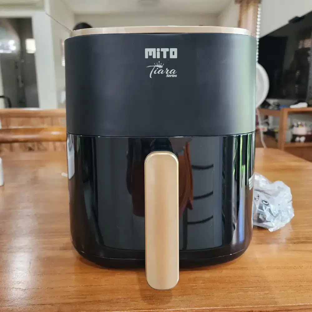 Air Fryer MITO AF11 Tiara Low Watt Black