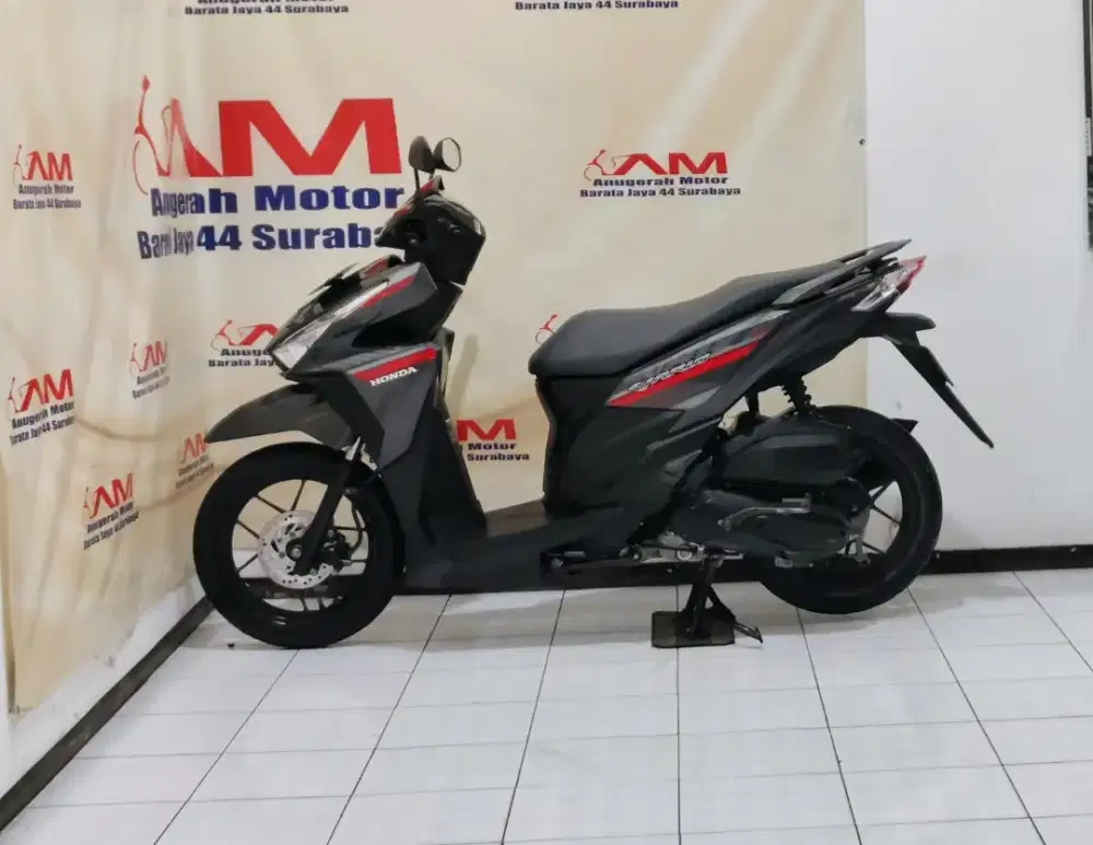 Ready Honda Vario 125 CBS Tahun 2017 warna Hitam
