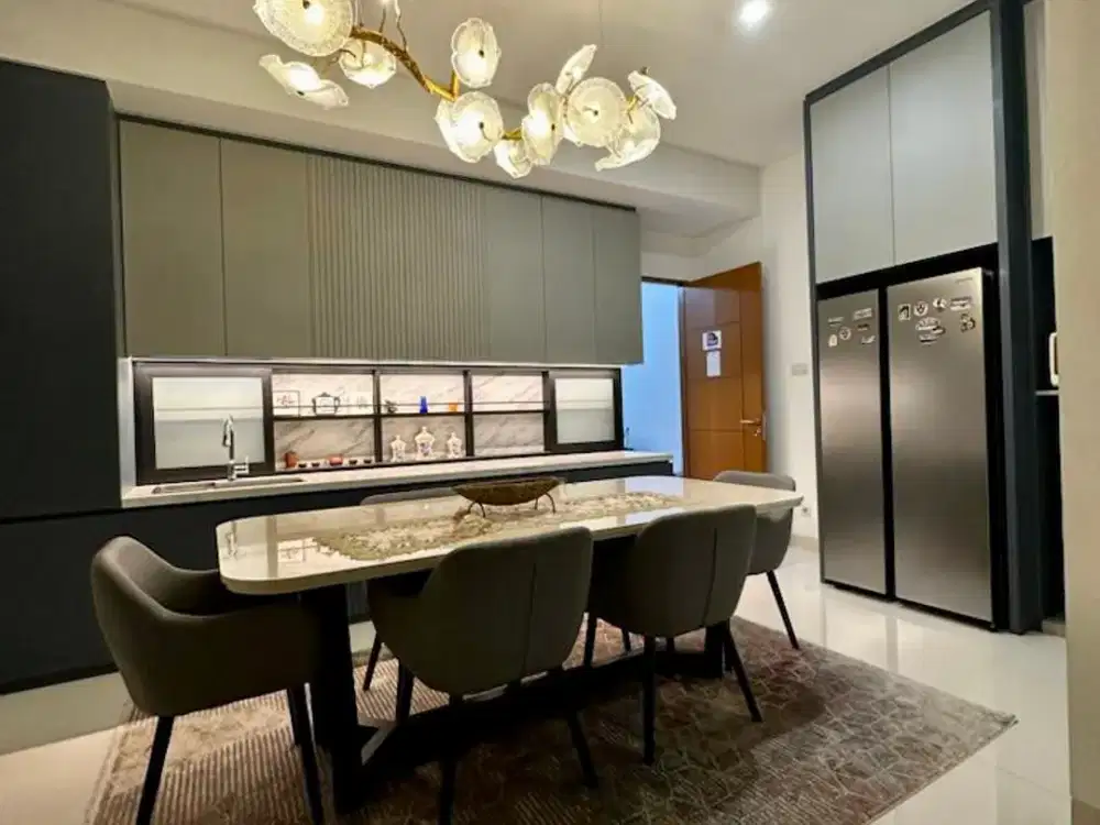 DISEWAKAN RUMAH MODERN MINIMALIS FULL FURNISH SAYAP DAGO BANDUNG