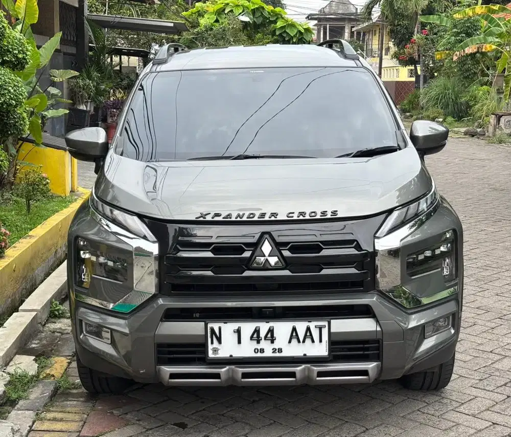 LOW KM 20rb BERGARANSI - MITSUBISHI XPANDER CROSS 1.5 PLUS 2023 MATIC