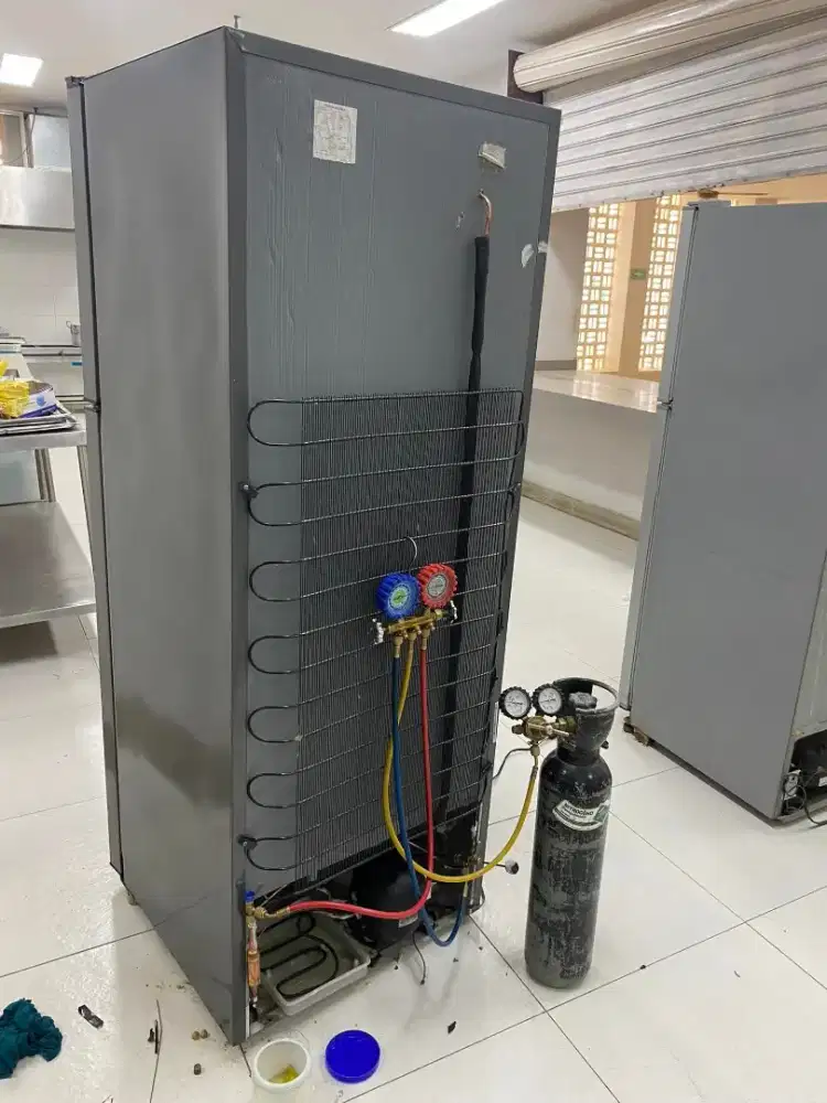 SERVICE KULKAS PANGGILAN