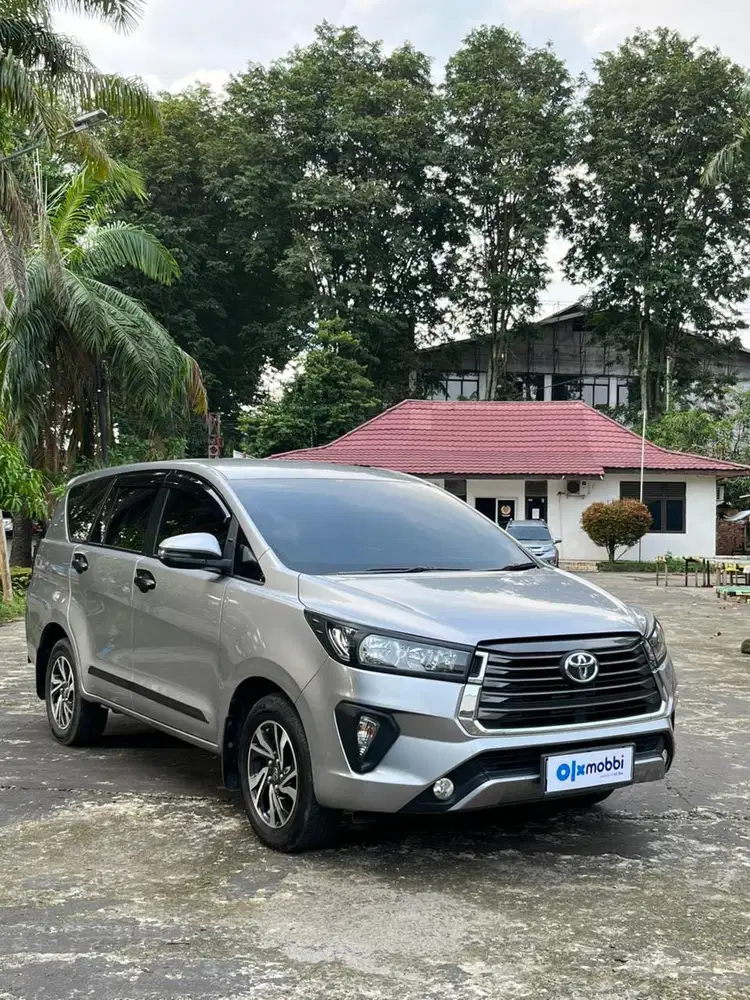 Kijang Innova 2.4 G Solar MT 2021