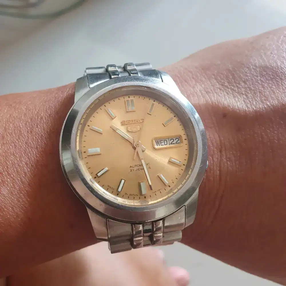 Jam seiko 5 automatic