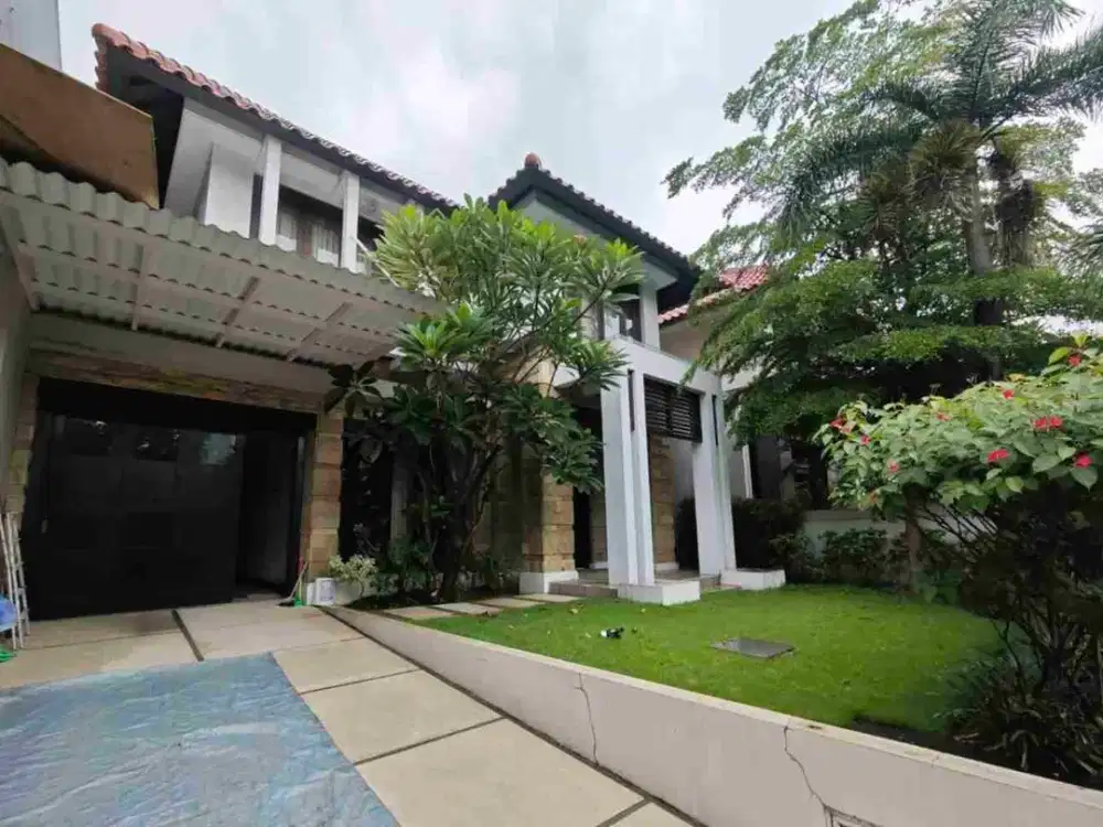 Jual Rumah Tropical Full Furnish Graha Family