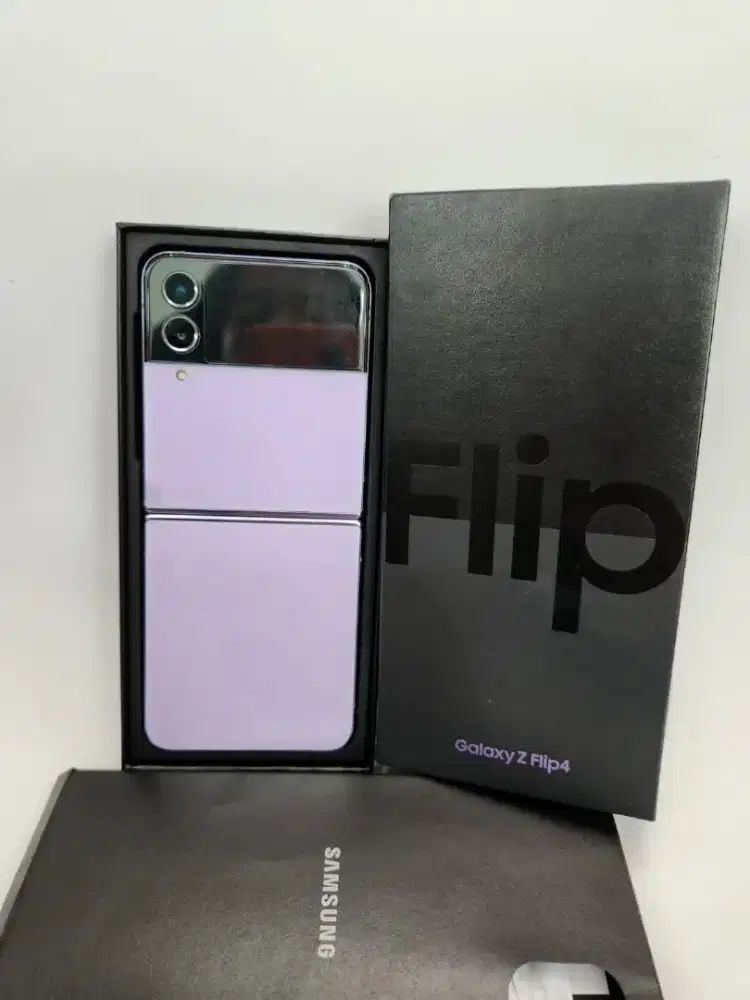 Samsung Z flip 4 5G ram 8/256 resmi sein fullset original duss+kabel