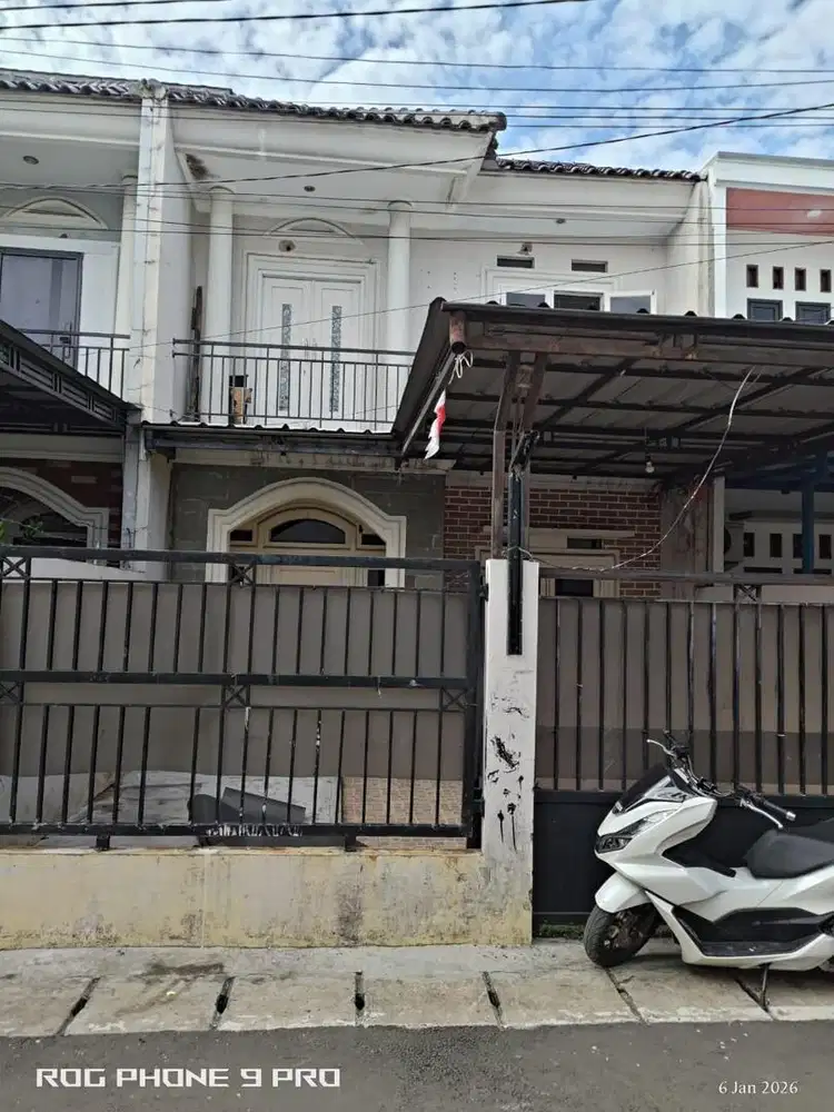 Dijual Rumah 2 lantai Jakarta Timur