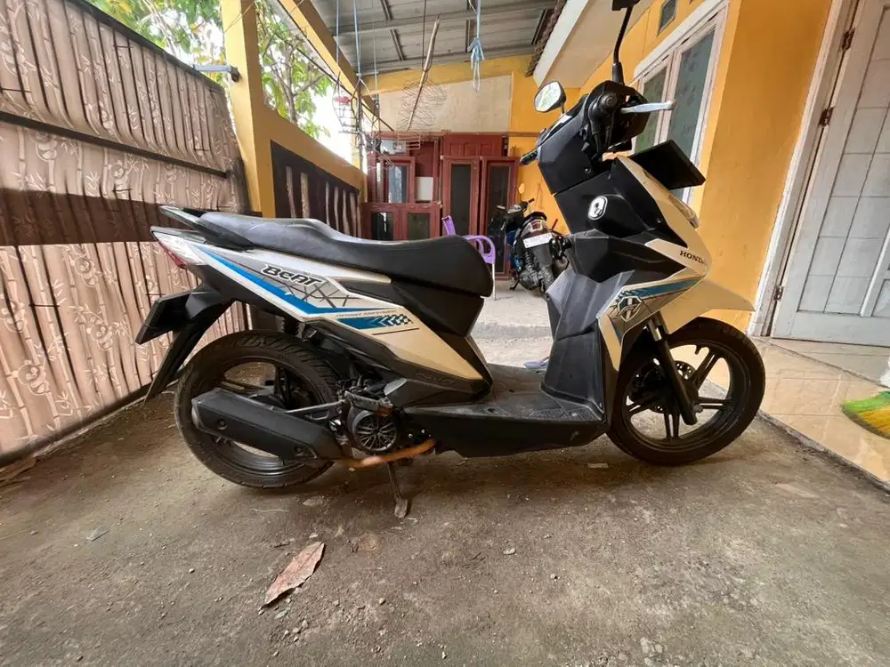 Di jual murah beat 2016 9 juta net mesin halus ss lengkap pajak hidup