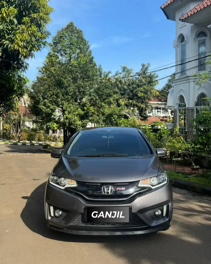HONDA JAZZ RS 2015 CVT MATIC / GANJIL