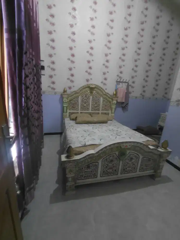 Dipan free meja rias