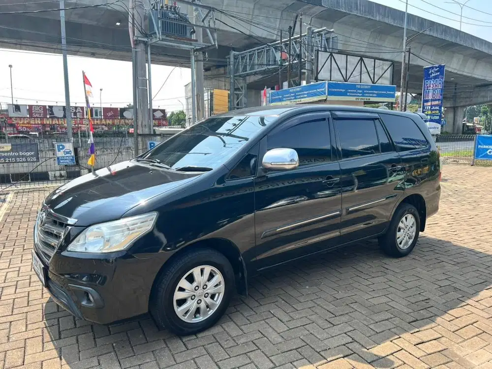 Toyota Kijang Innova 2014 Bensin
