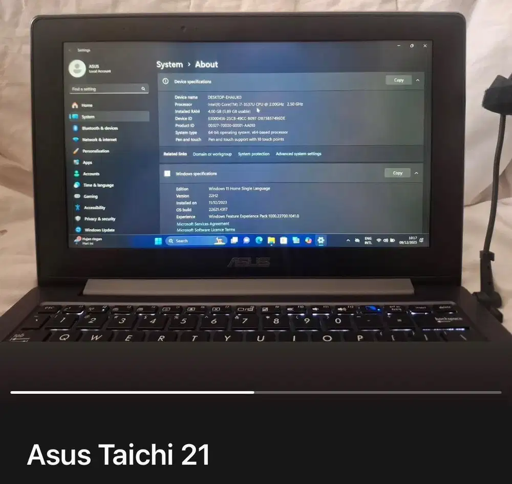 Asus Taichi   21