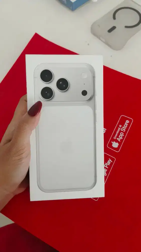 0428 IPHONE 17 PRO MAX 256 SILVER