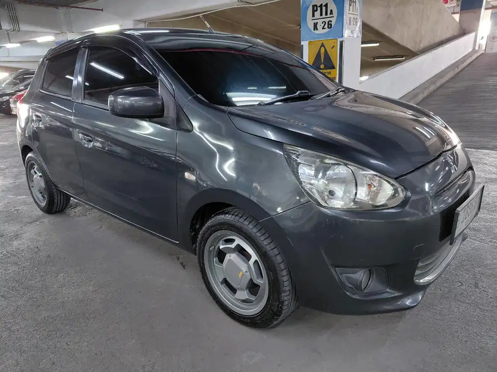 Mitsubishi Mirage Exceed AT Keyless Gress Fulloriginal