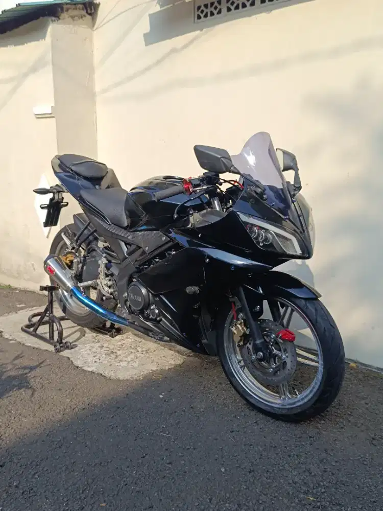 JUAL R15V2 TAHUN 2014