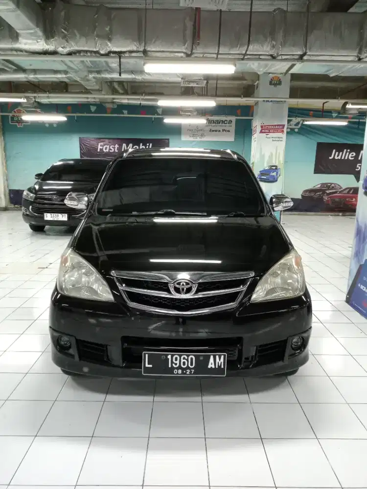 TOYOTA AVANZA G MT 2011 HITAM METALIK