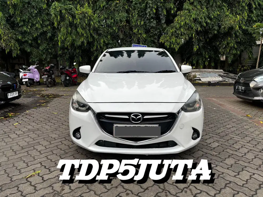 MAZDA R AT HB 2016 SKYACTIVE FACELIFT WHITE EDITION