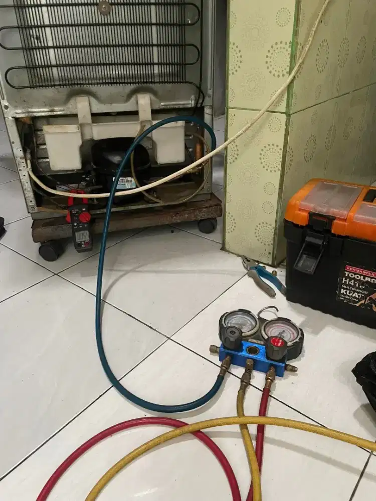 SERVICE KULKAS PANGGILAN