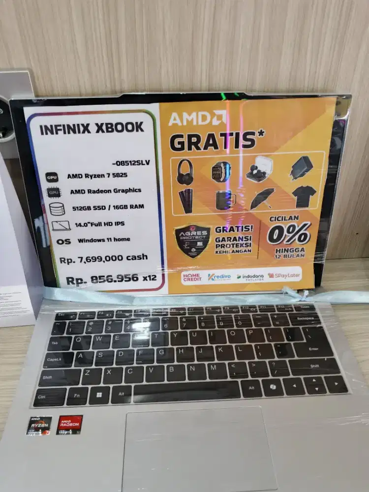 Laptop INFINIX XBOOK