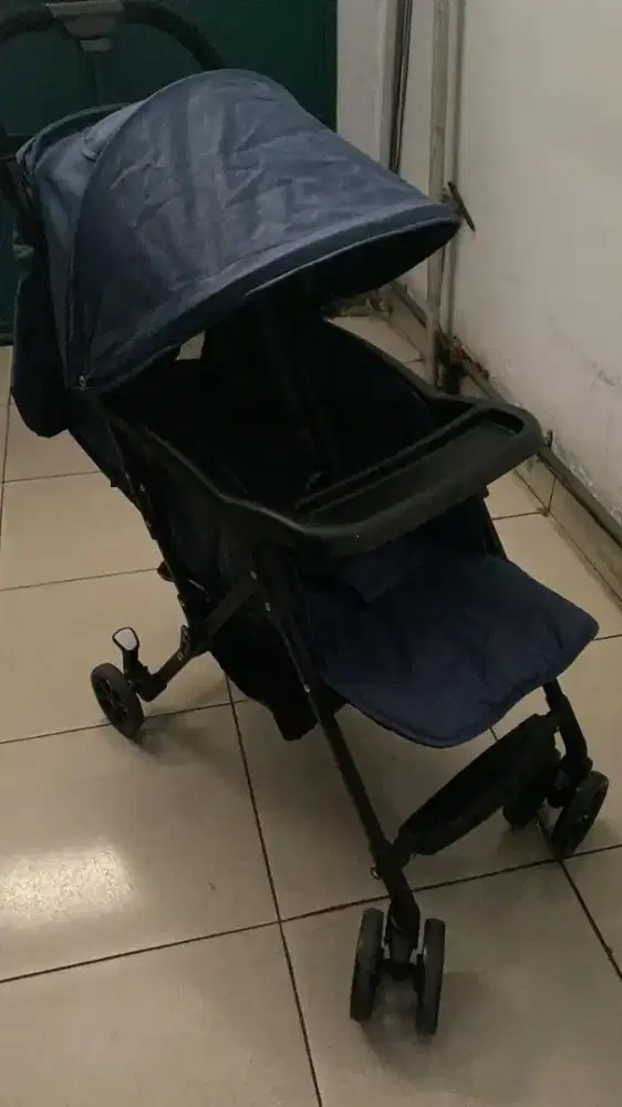 Stroller T-200 bekas