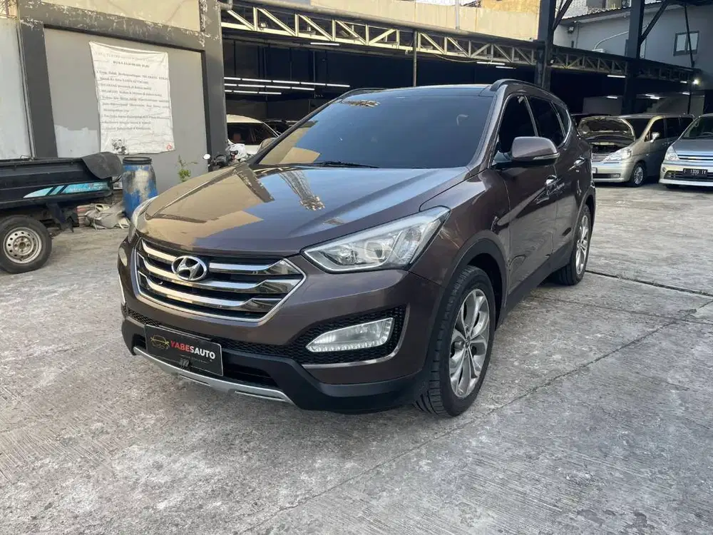 Hyundai Santafe 2015 Diesel Santa fe 2015 Tgn 1 Siap Pakai Jaminan Ist