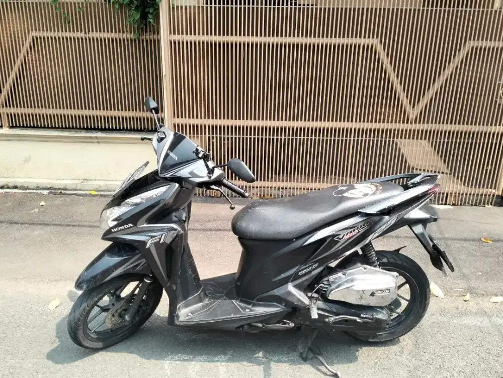 HONDA VARIO 125 2012 MOTOR BISA TUKER-TAMBAH GAN