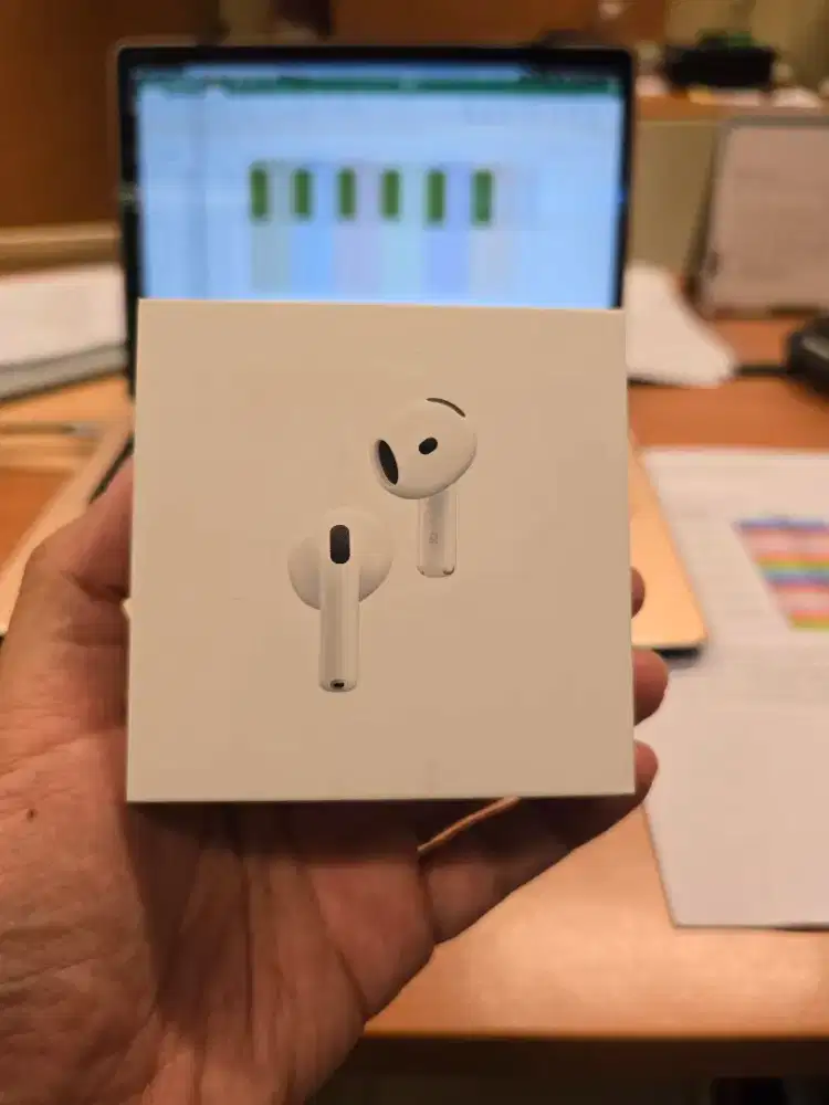 Apple airpods 4 with anc bnib ibox