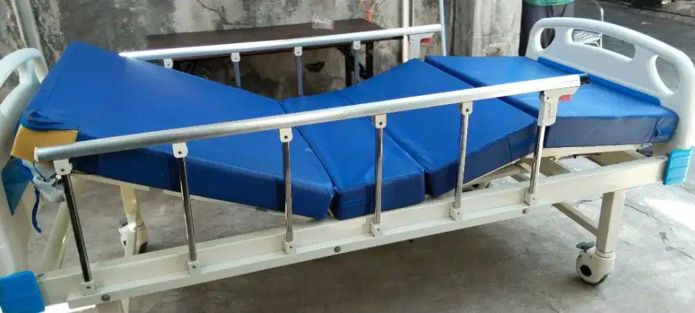 Bed Rumah Sakit