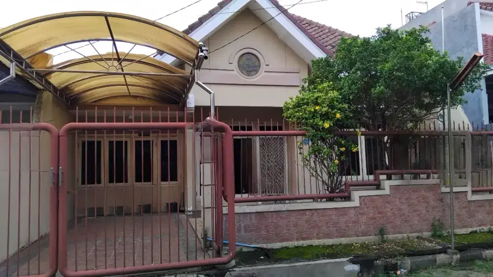 Jual Rumah Second di Area Klampis Manyar, Surabaya