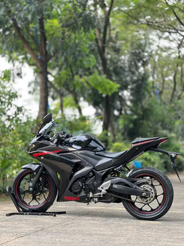 YAMAHA R25 OLD 2015 BLACK KM LOW PAJAK PANJANG RASA BARU