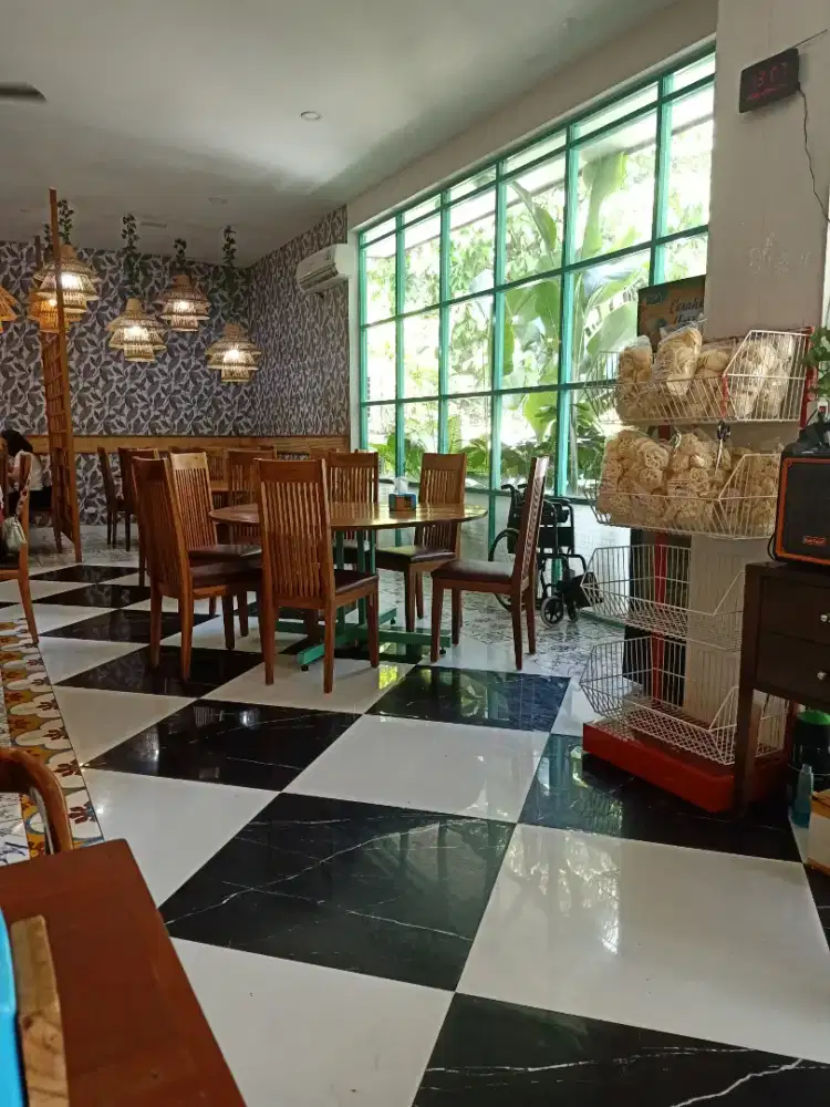 Teknisi AC dan frezeer