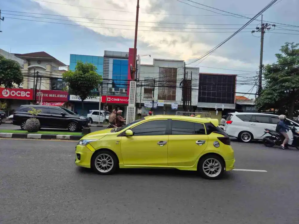 Disewakan Ruko Jejer di Raya Ahmad Yani Sidoarjo Bekas Klinik Kecantikan