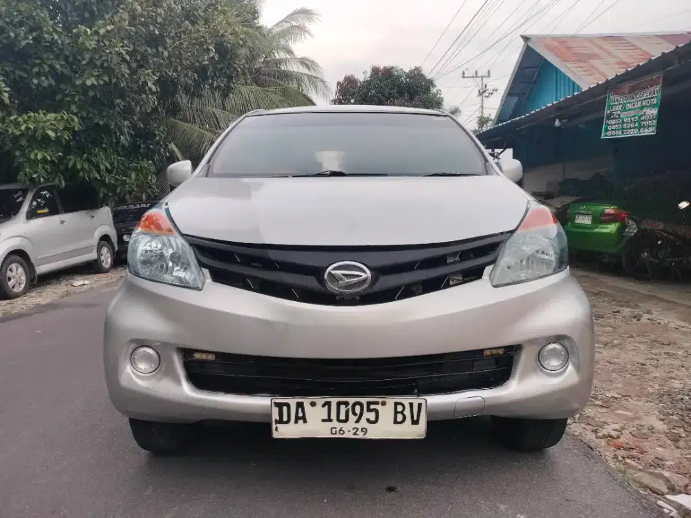 Daihatsu Xenia X Deluxe Plus 1.3 Manual Tahun 2014 Akhir
