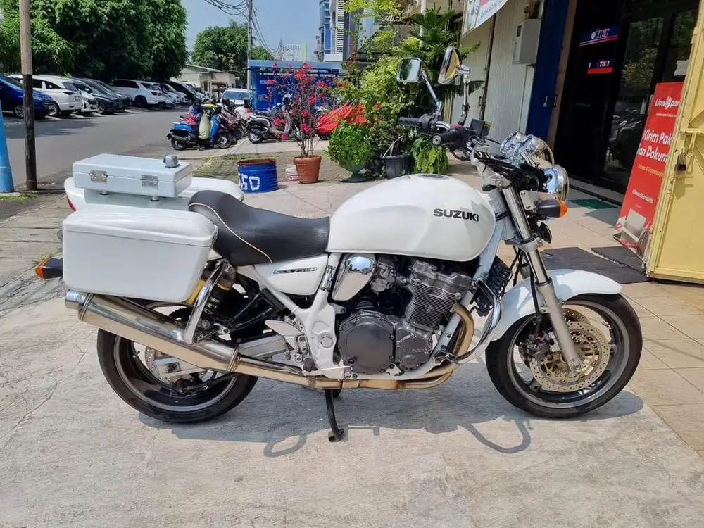 SUZUKI GSX 750 POLICE 2007 PUTIH KM 32RB FULL PAPER ANTIK GSR BANDIT